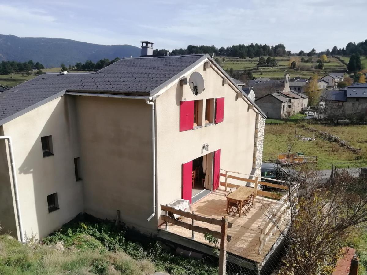 Maison De Montagne Dans Charmant Village Du Capcir Fontrabiouse Экстерьер фото